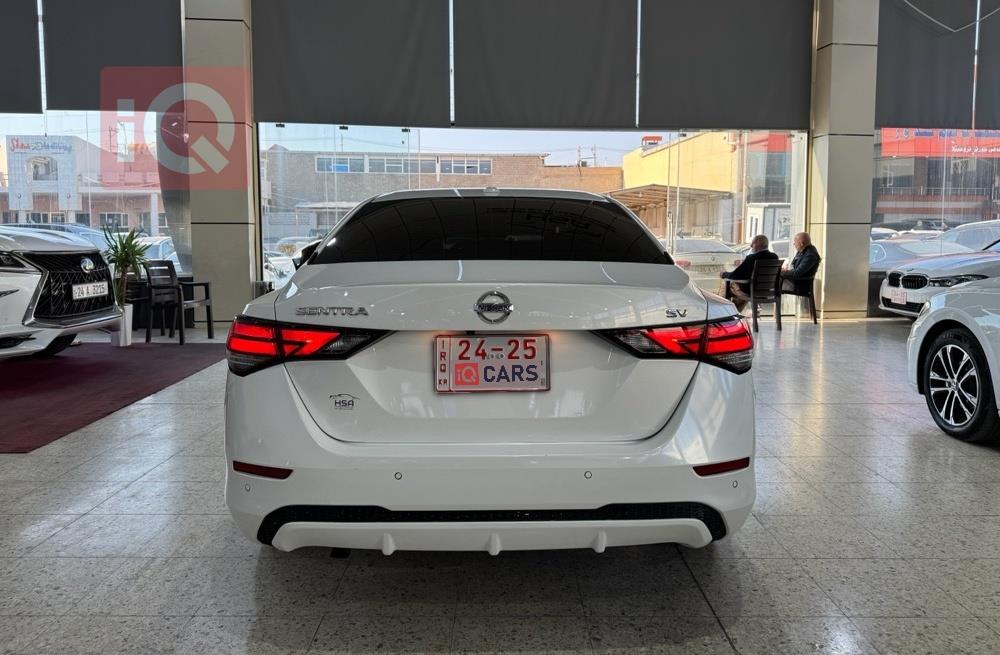 نیسان سێنترا